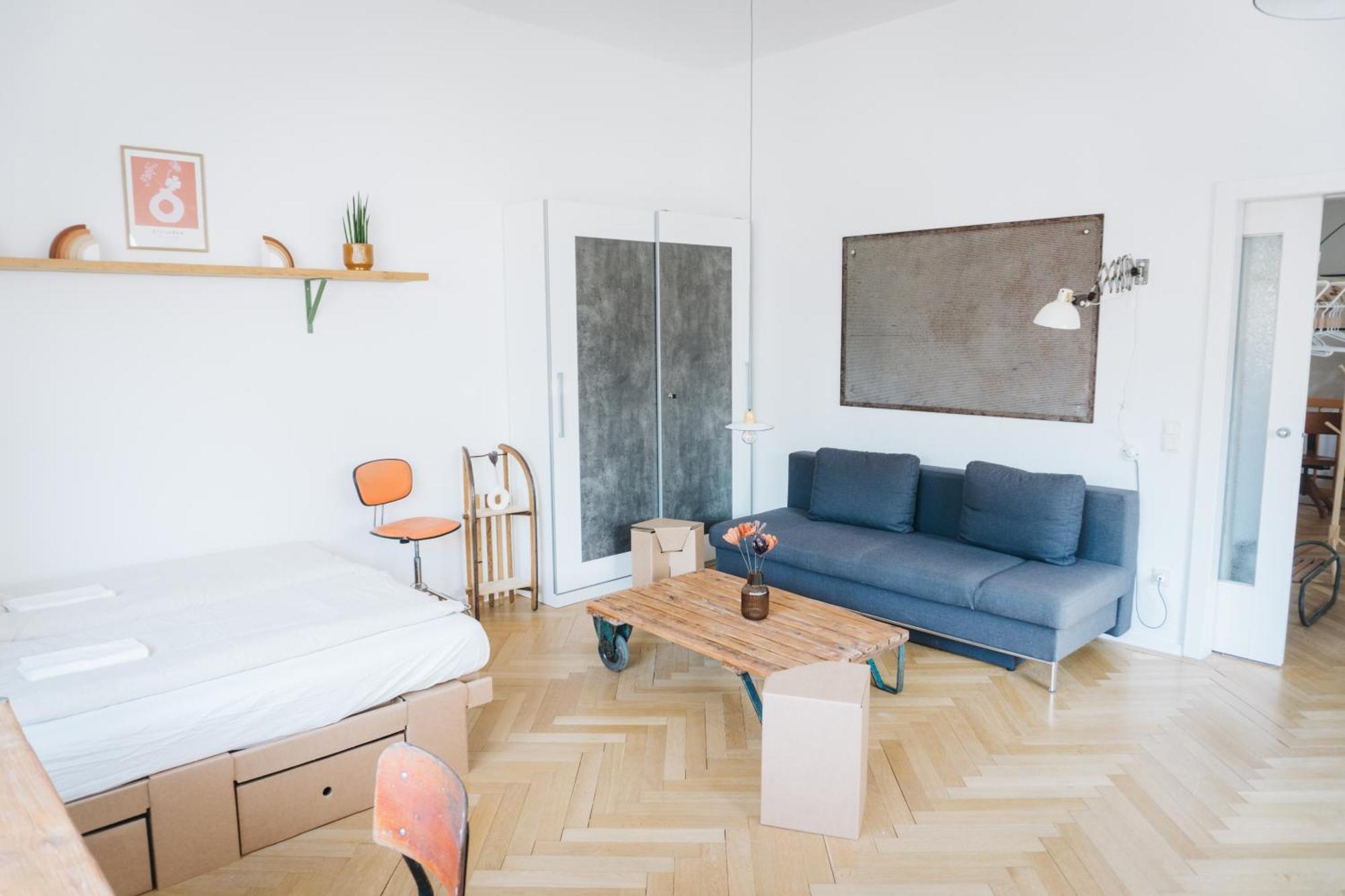 Raum Life - Vintage Loft - Heimkino Netflix - 2X Privat Parkplaetze Apartamento Straubing Exterior foto
